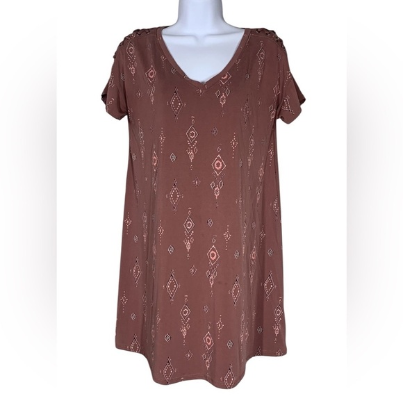 Mudd Dresses & Skirts - Mudd Aztec Mini Trapeze Boho Women’s Geometric Dress
